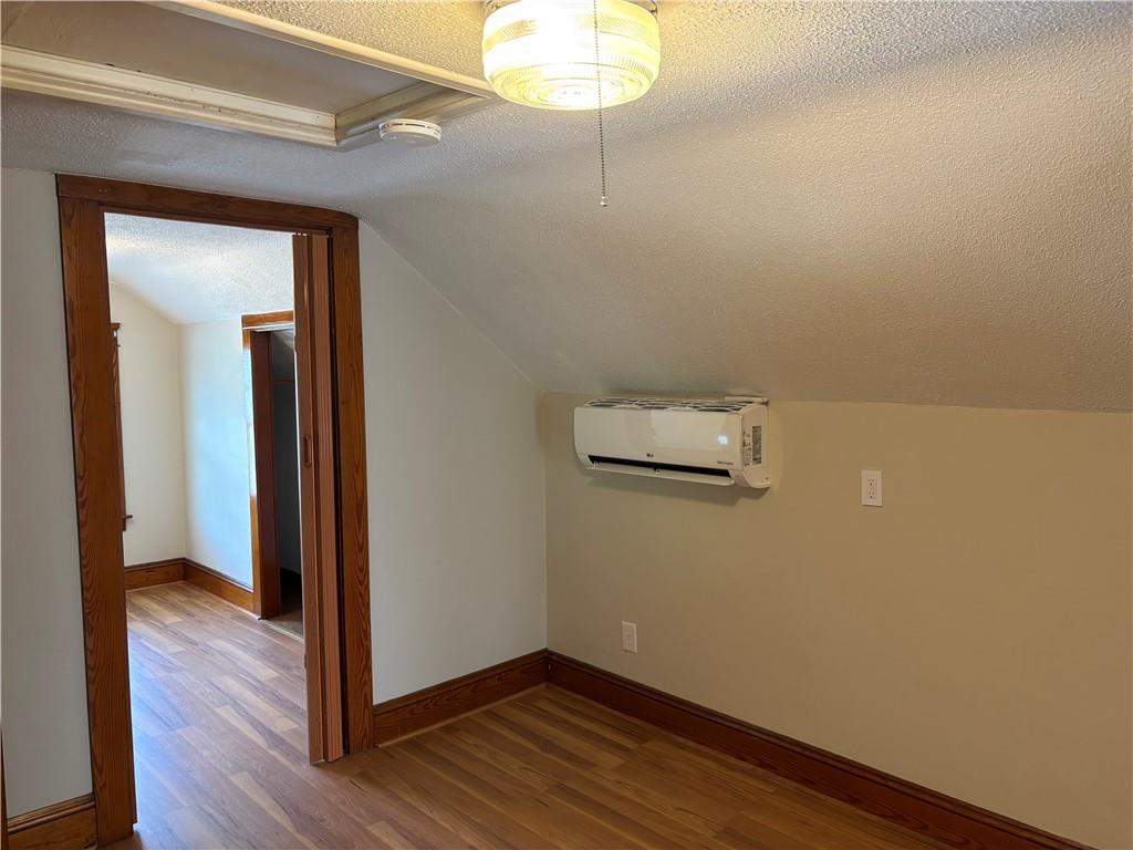 202 Lincoln Street Property Photo 31