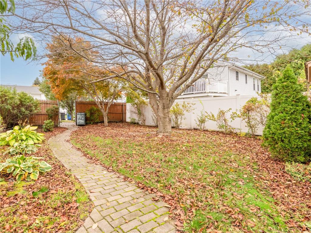 62 Beacon Street Property Photo 3