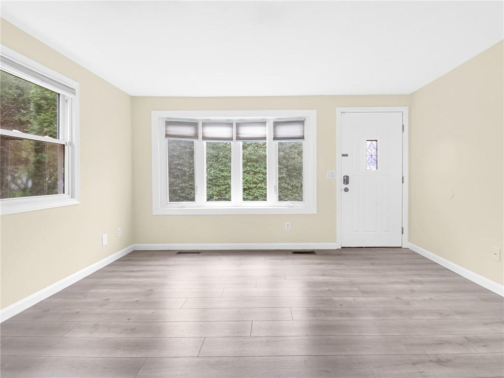 62 Beacon Street Property Photo 18