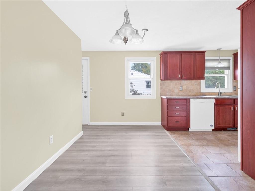 62 Beacon Street Property Photo 25