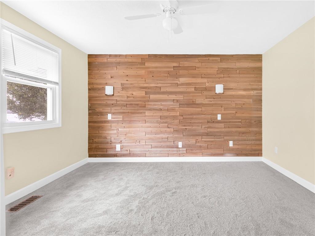 62 Beacon Street Property Photo 37