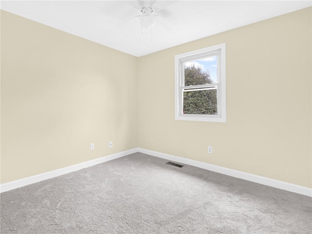 62 Beacon Street Property Photo 38