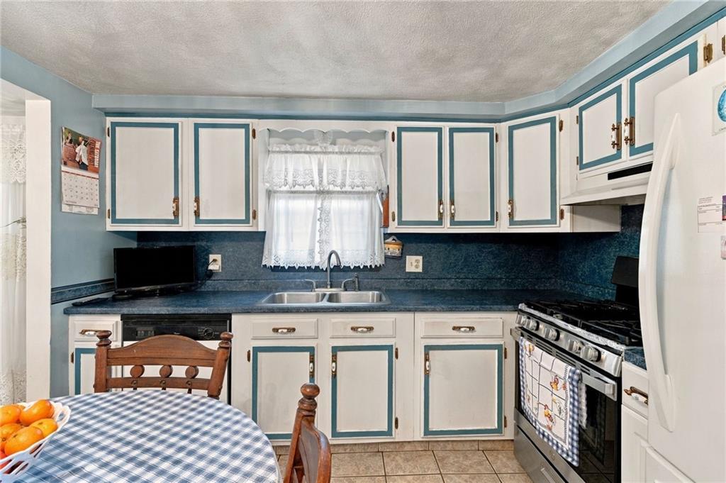 23 Kinsman Street Property Photo 13