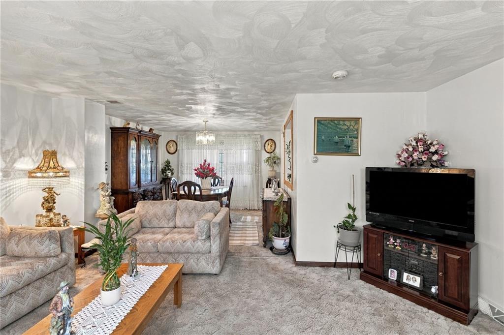 23 Kinsman Street Property Photo 23