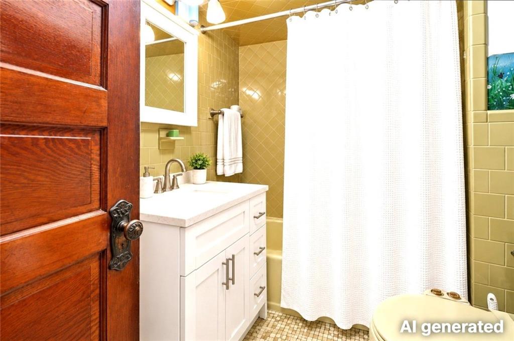 1572 Phenix Avenue Property Photo 11