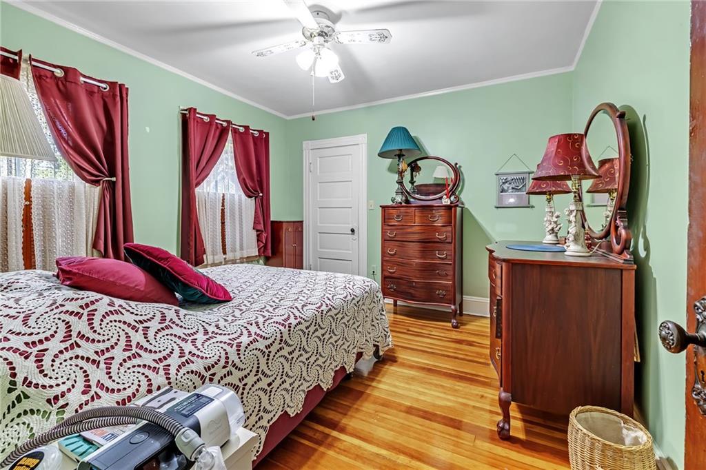 1572 Phenix Avenue Property Photo 17
