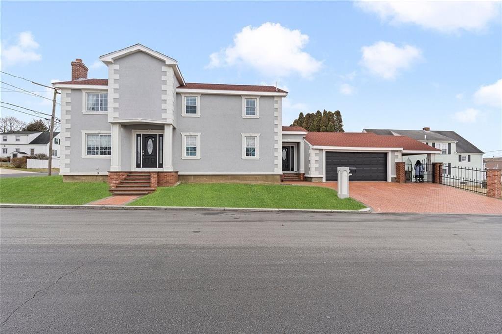 45 Hazelwood Avenue Unit 2 Property Photo 2