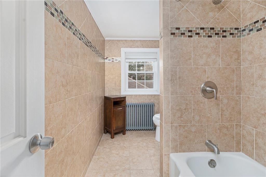 45 Hazelwood Avenue Unit 2 Property Photo 13