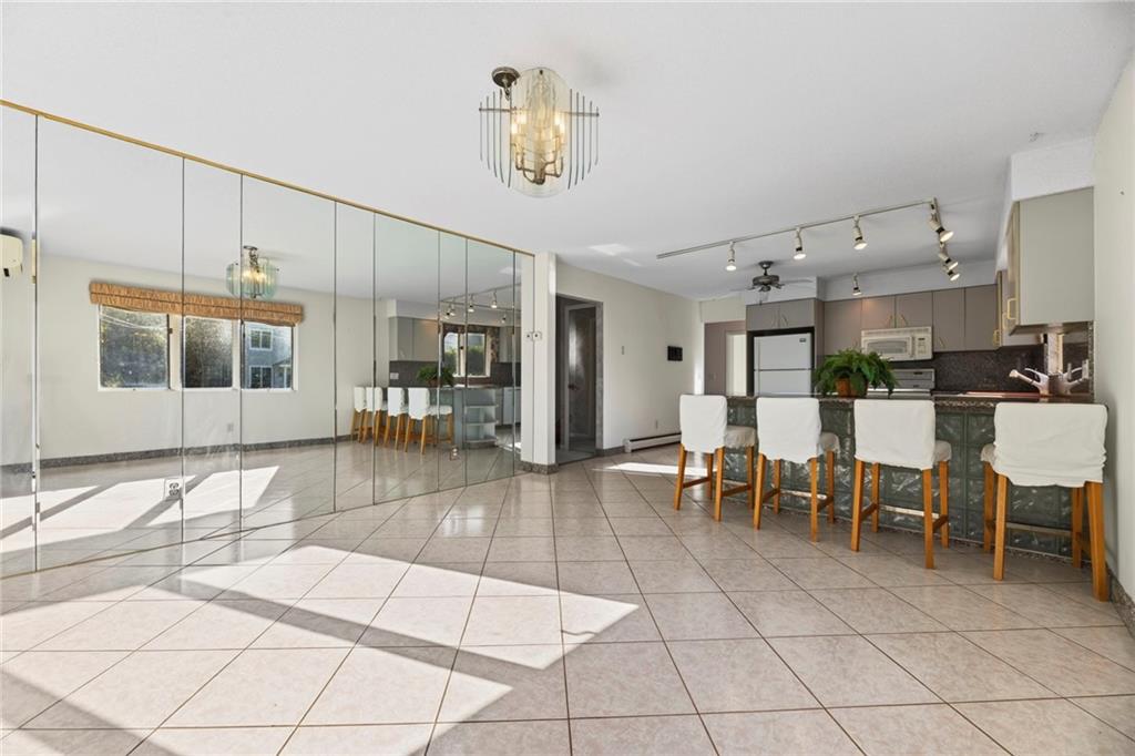 8 Pond View Avenue Property Photo 6