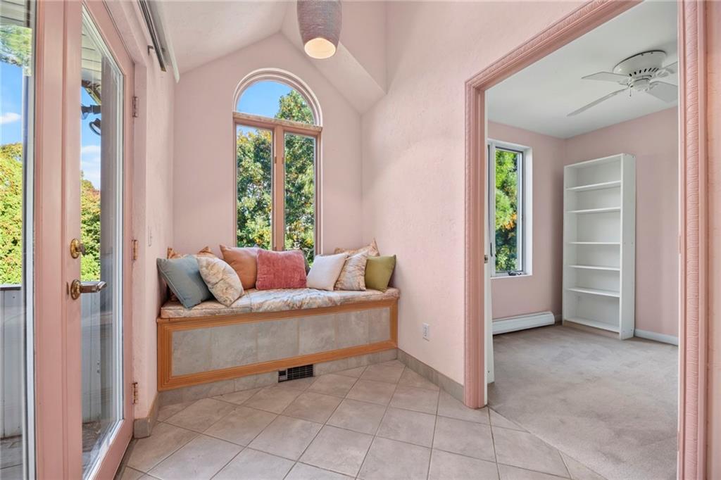 8 Pond View Avenue Property Photo 13