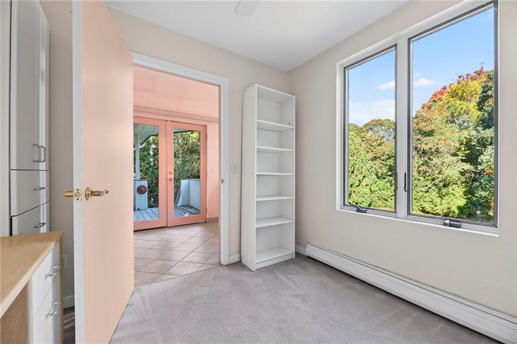 8 Pond View Avenue Property Photo 14