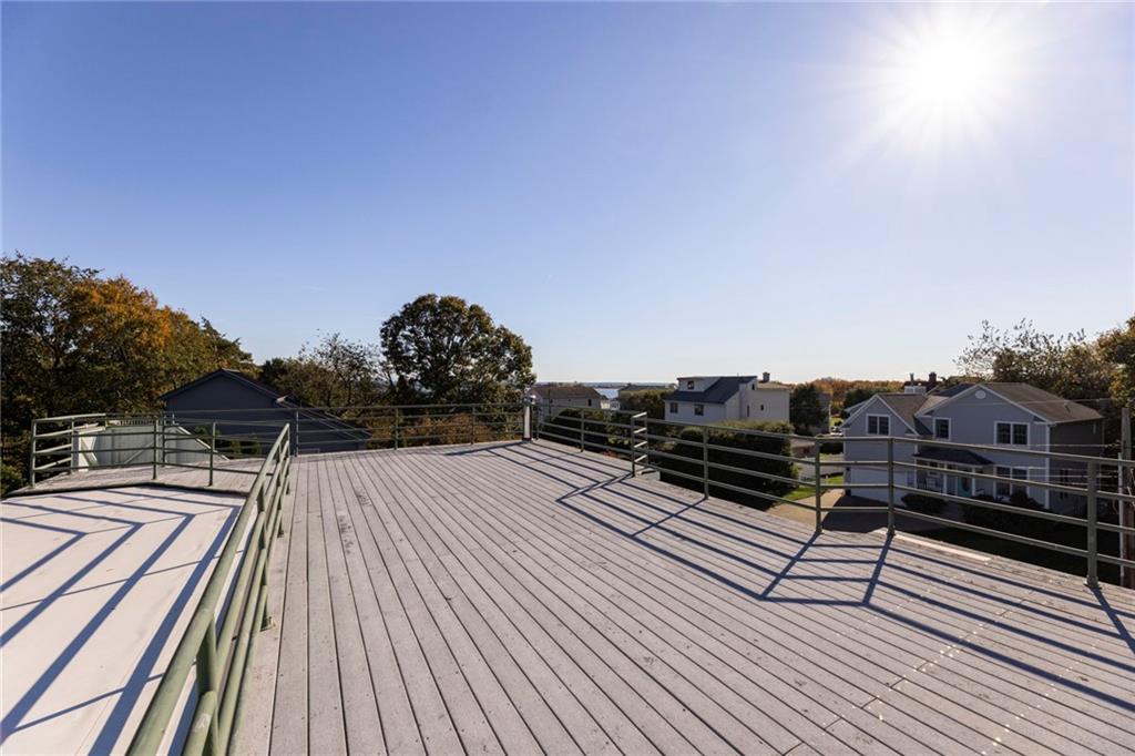 8 Pond View Avenue Property Photo 22