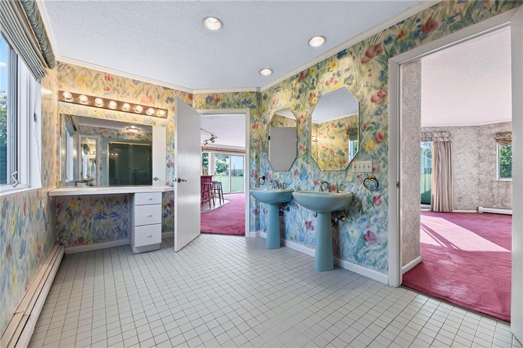 8 Pond View Avenue Property Photo 27