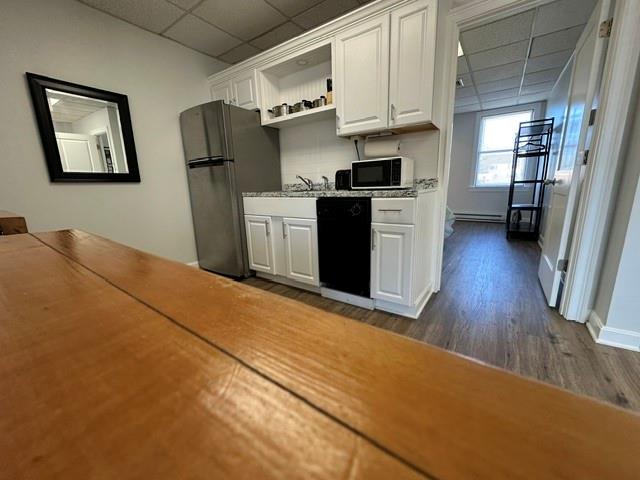 580 Thames Street Unit B203 Property Photo 3