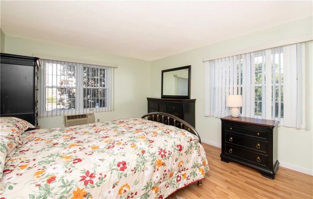 37 Bullocks Point Avenue Unit 1b Property Photo 13