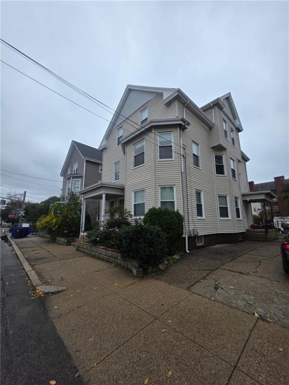 75 Coyle Avenue Unit 2 Property Photo 14