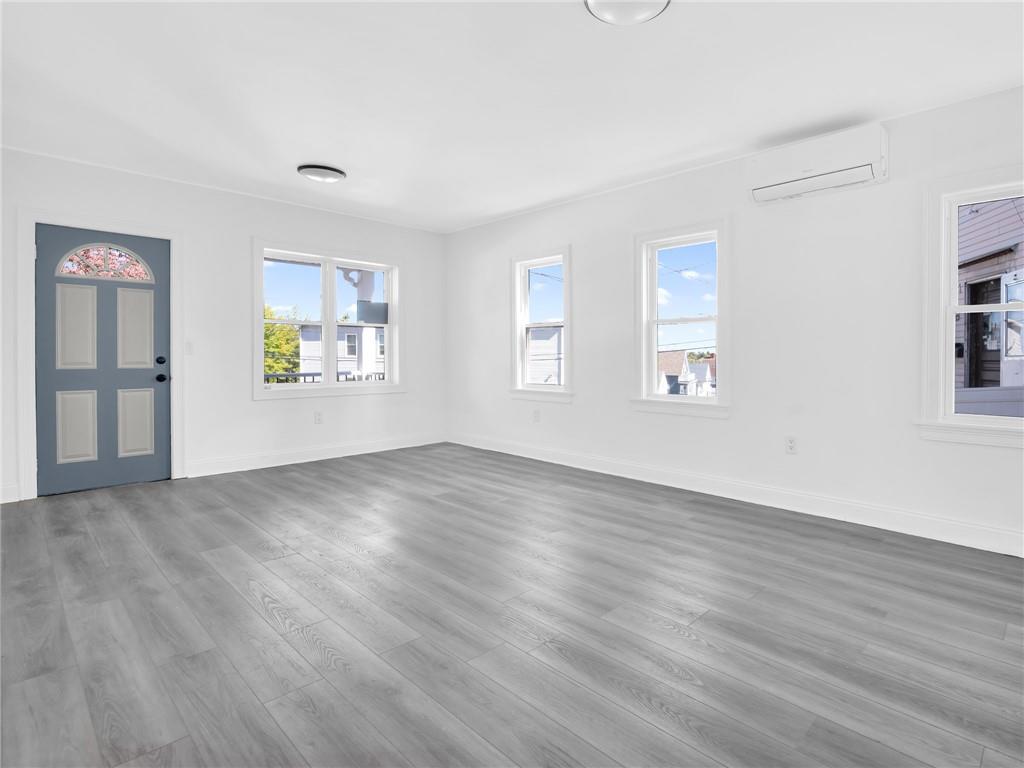 6 Shafter Street Property Photo 3