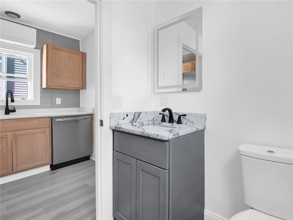 6 Shafter Street Property Photo 10