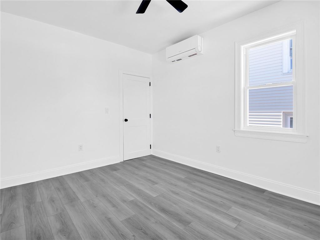 6 Shafter Street Property Photo 12