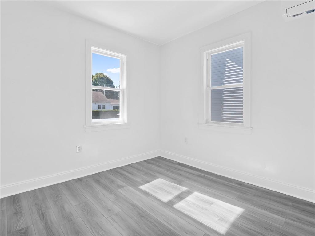 6 Shafter Street Property Photo 23