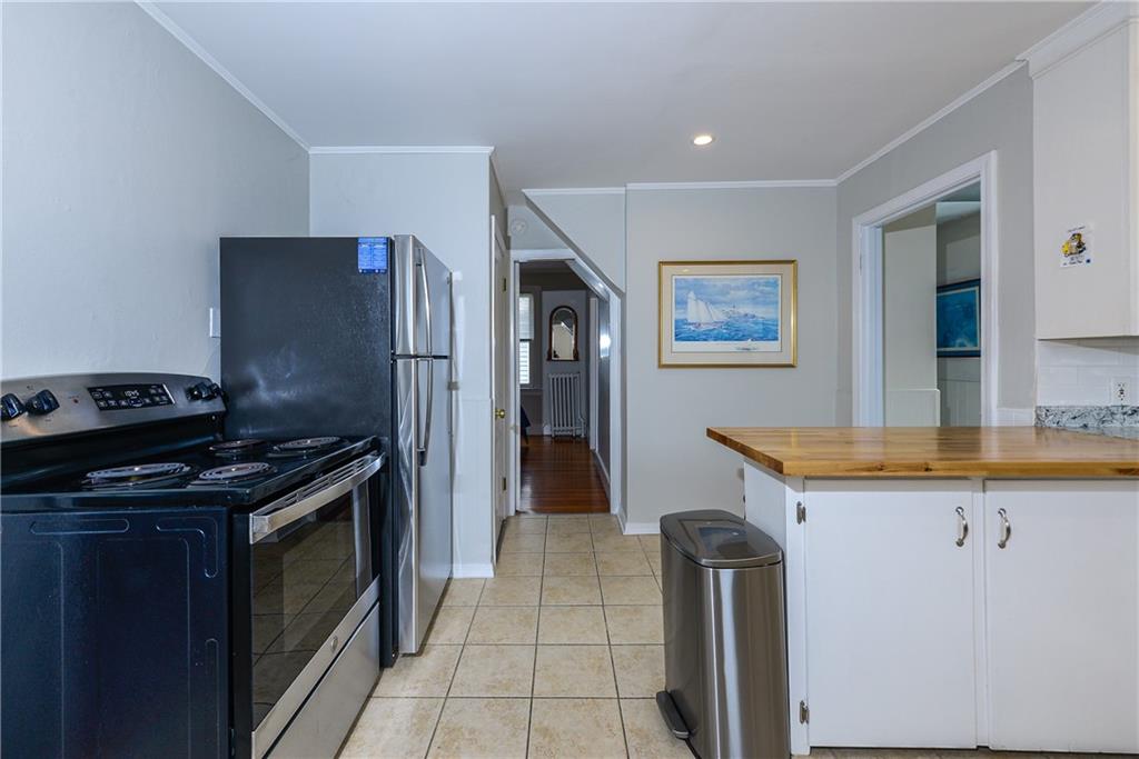 22 Carroll Avenue Property Photo 9