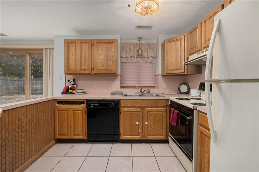24 Digiulio Drive Property Photo 28
