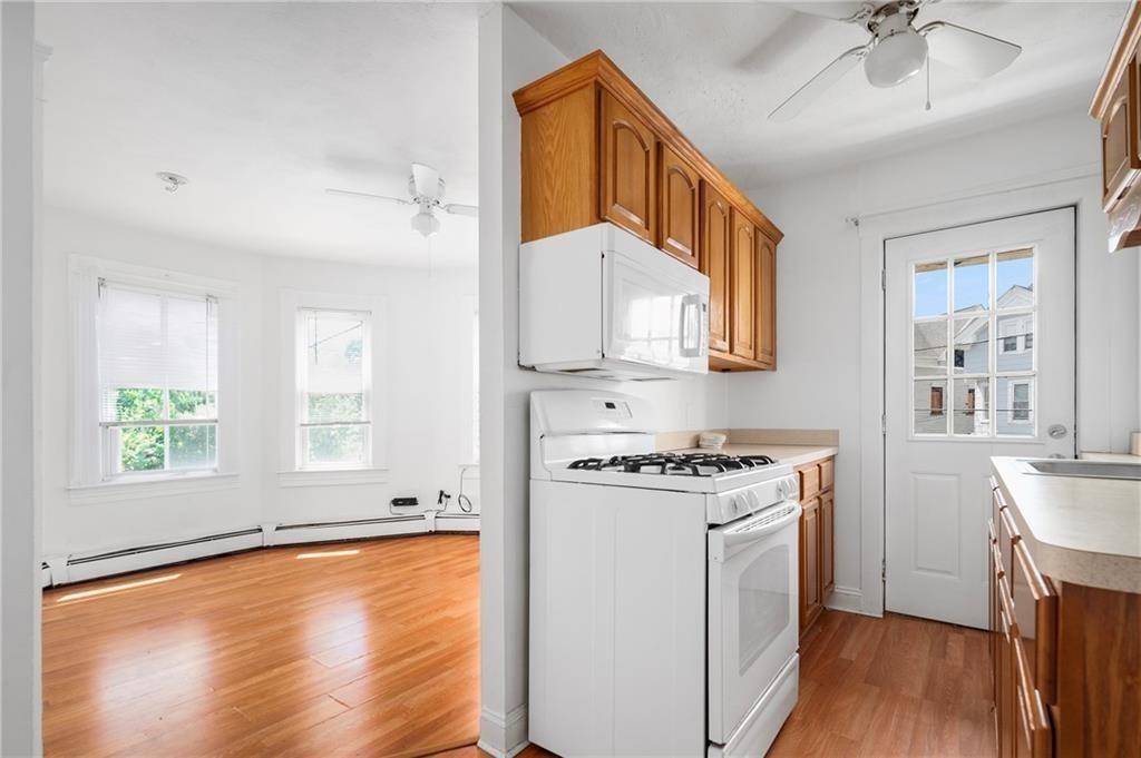145 Tell Street Unit B Property Photo 4