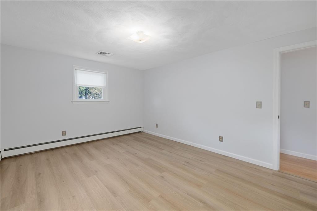 1 Midlands Drive Property Photo 15