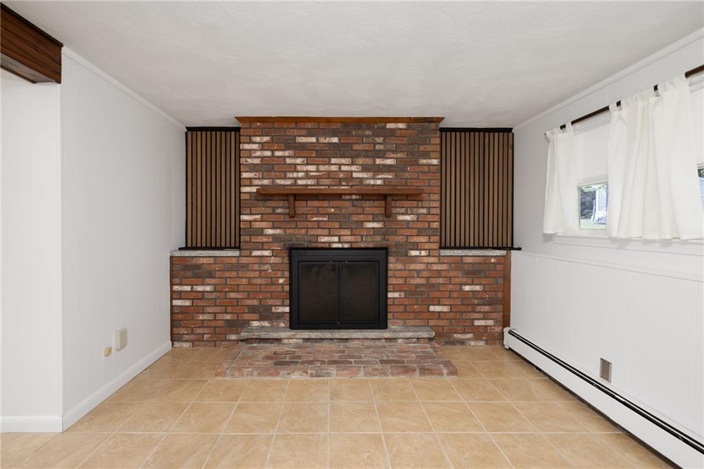1 Midlands Drive Property Photo 16