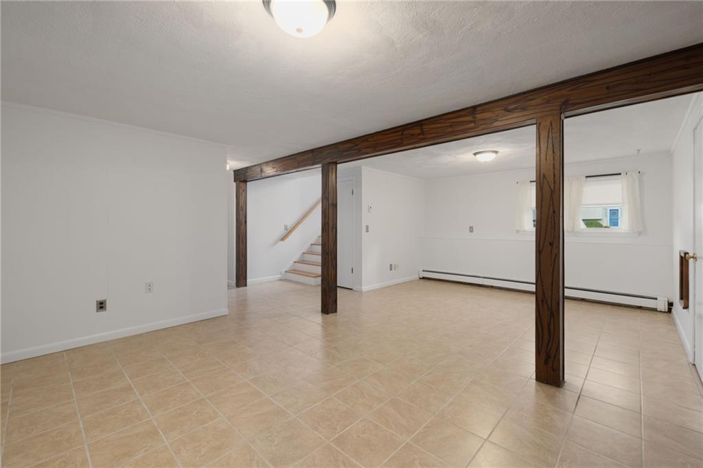 1 Midlands Drive Property Photo 18