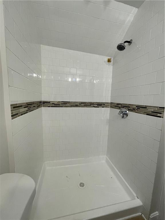 220 Amherst Street Unit 3 Property Photo 7
