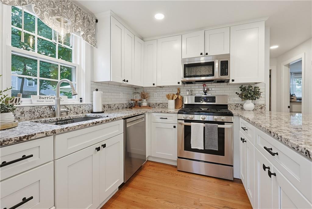 7 Whipple Avenue Property Photo 6