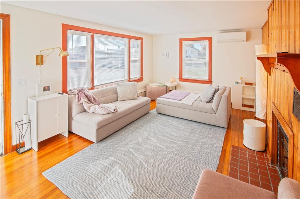 100 John Street Property Photo 4