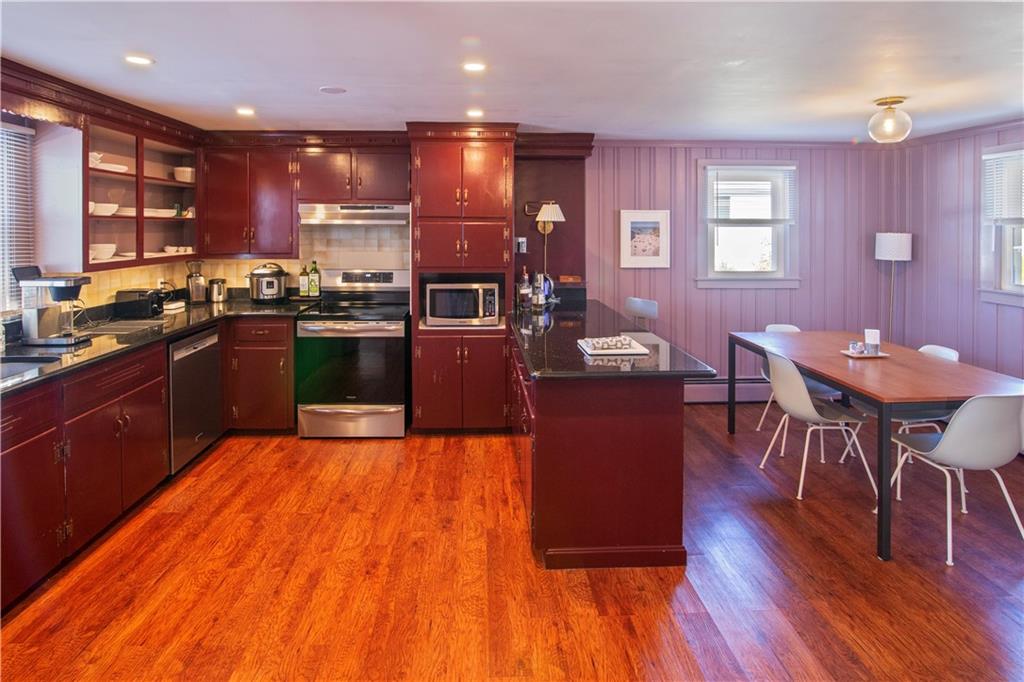 100 John Street Property Photo 5