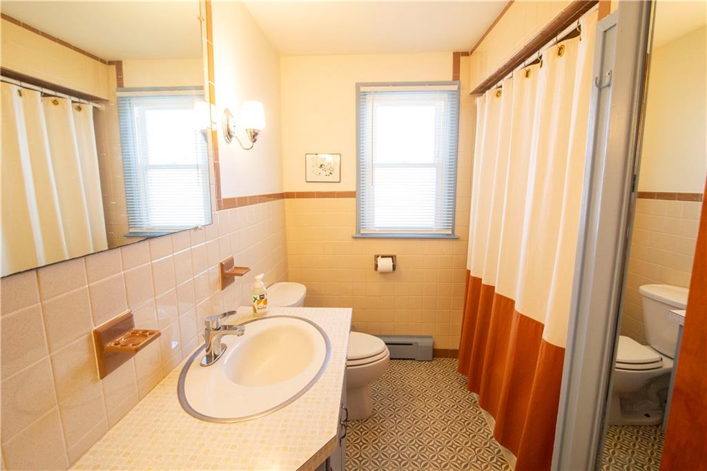 100 John Street Property Photo 12