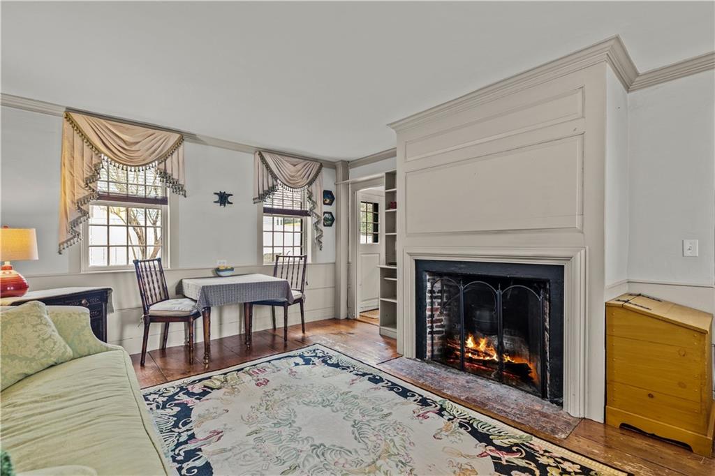 11 Cross Street Property Photo 3