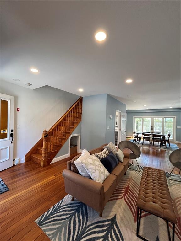 33 Young Street Property Photo 5