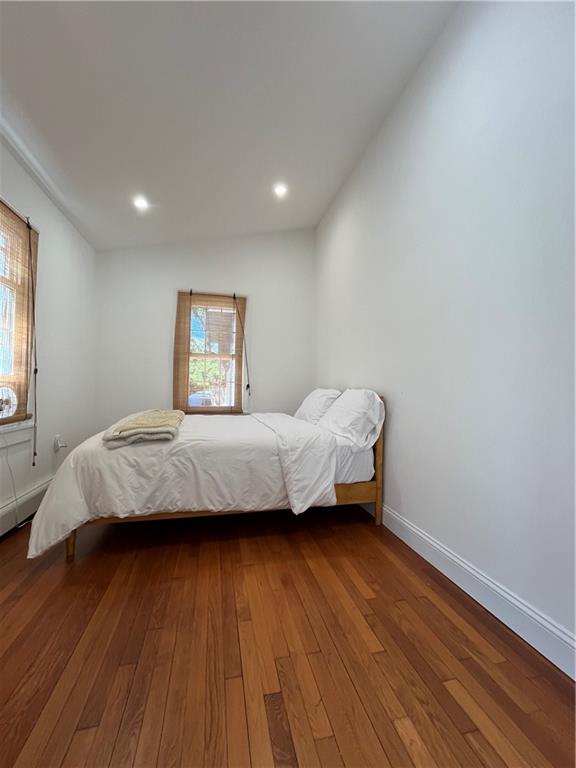 33 Young Street Property Photo 9
