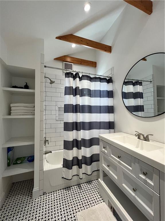 33 Young Street Property Photo 25