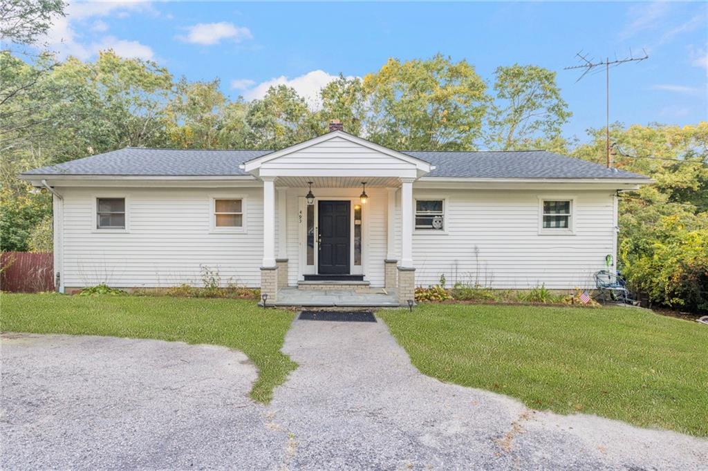 495 Lafayette Road Property Photo 1