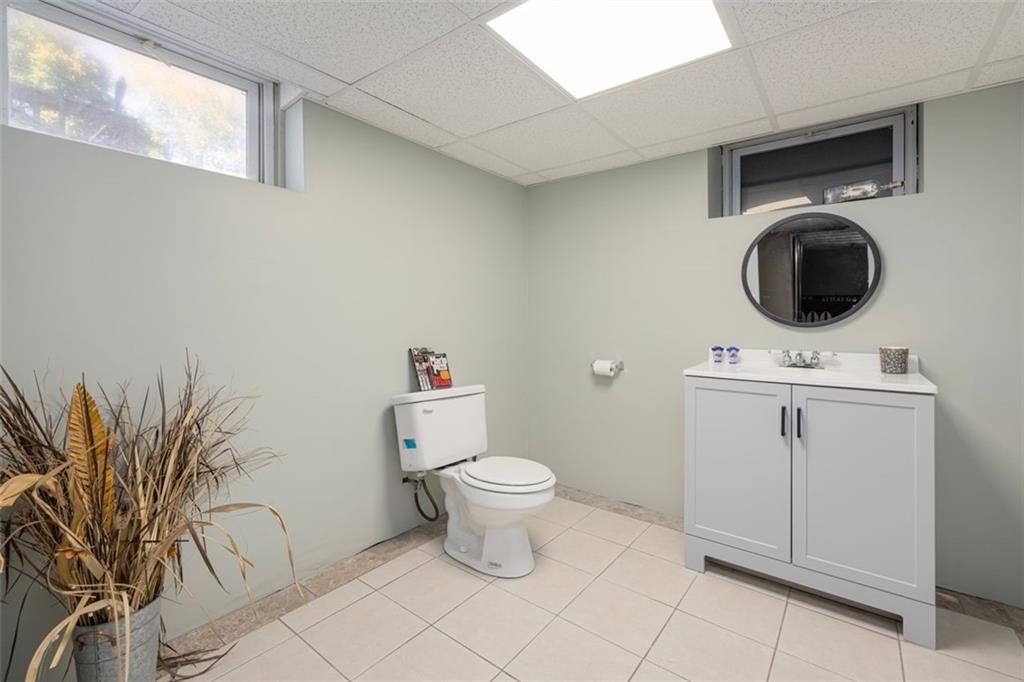 63 Peckham Avenue Property Photo 16