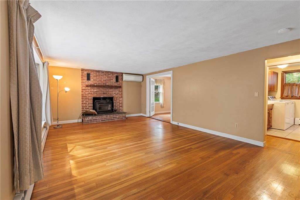 569 Hill Farm Road Property Photo 9
