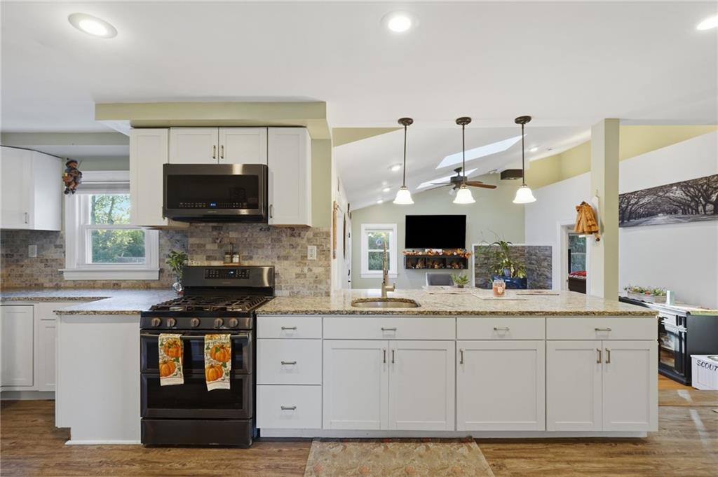 99 George Arden Avenue Property Photo 6