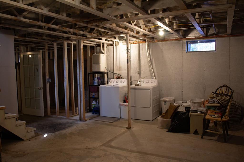 152 Foote Street Property Photo 10