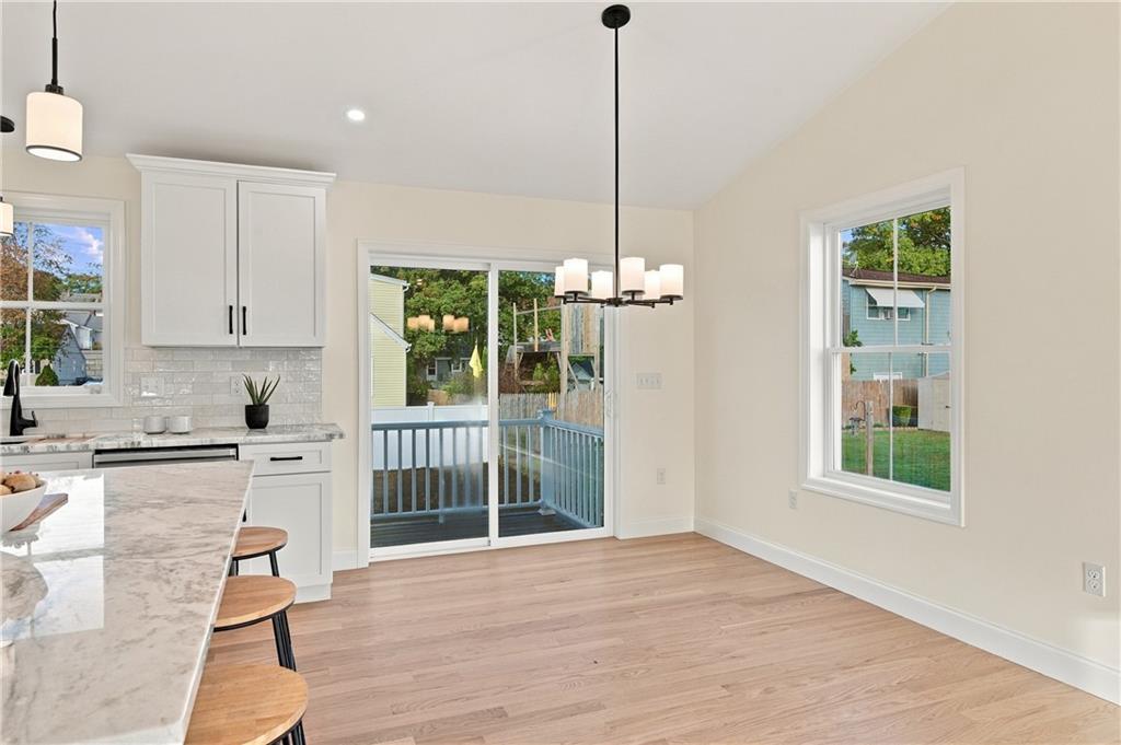 36 Vineyard Avenue Property Photo 14