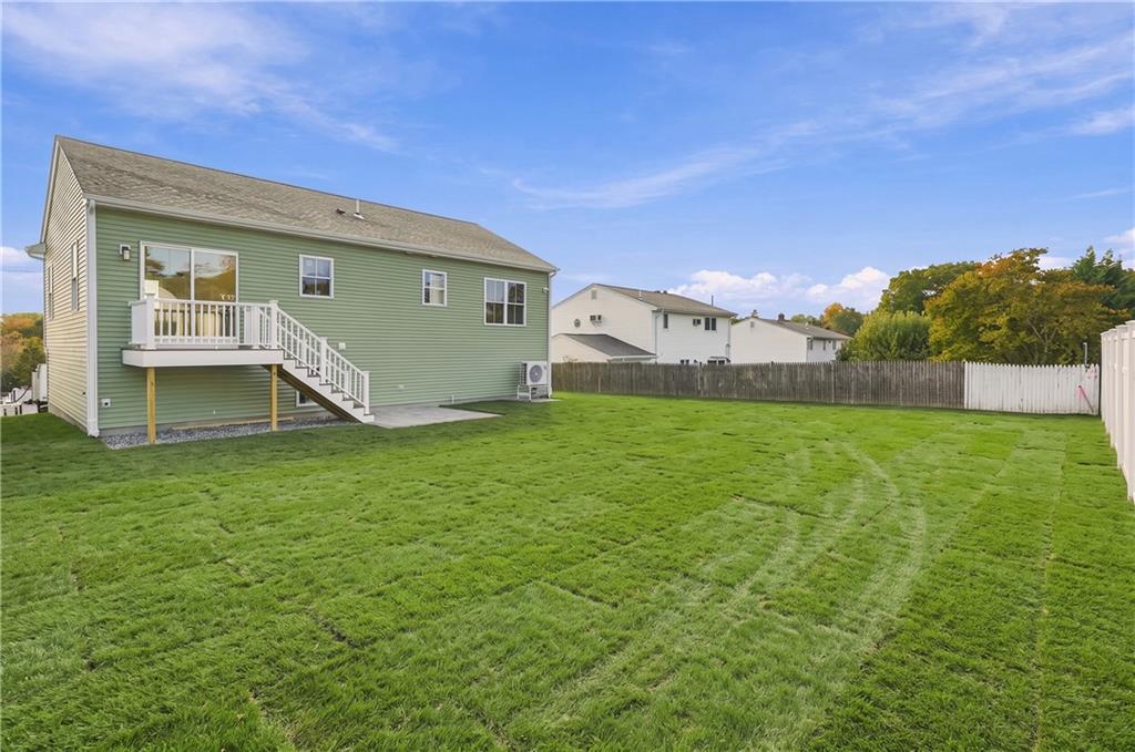36 Vineyard Avenue Property Photo 39