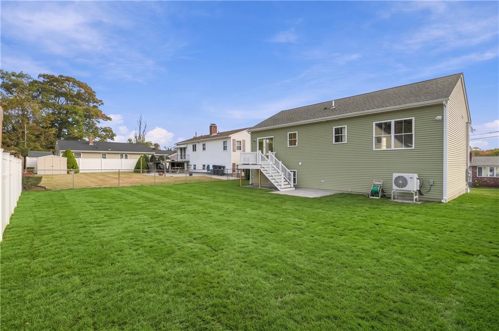 36 Vineyard Avenue Property Photo 40