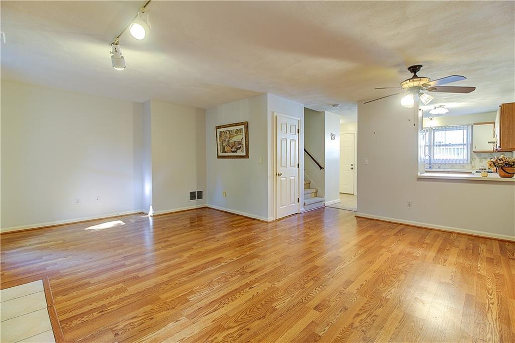 1603 Plainfield Pike Unit D8 Property Photo 10