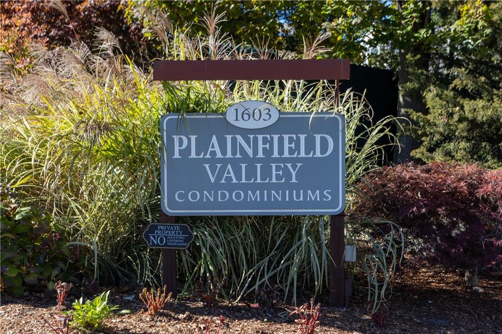 1603 Plainfield Pike Unit D8 Property Photo 23