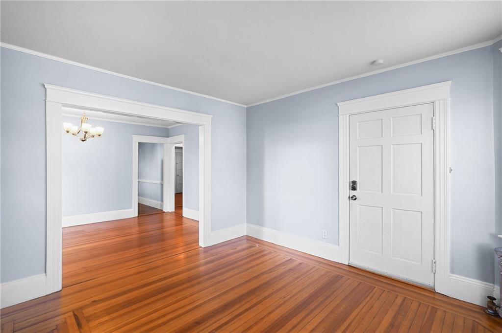 143 Irving Avenue Unit 2 Property Photo 5